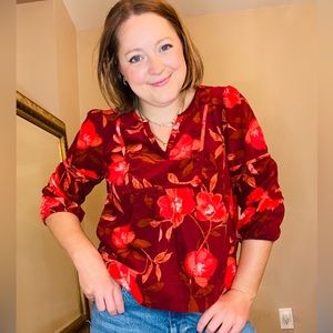 3/$25 🖤 Corduroy Notch Neck Maroon Blouse

Size: Petite Small

Brand: Sanoma